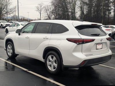 2024 Toyota Highlander LE