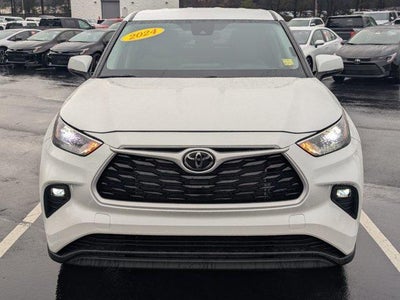 2024 Toyota Highlander LE