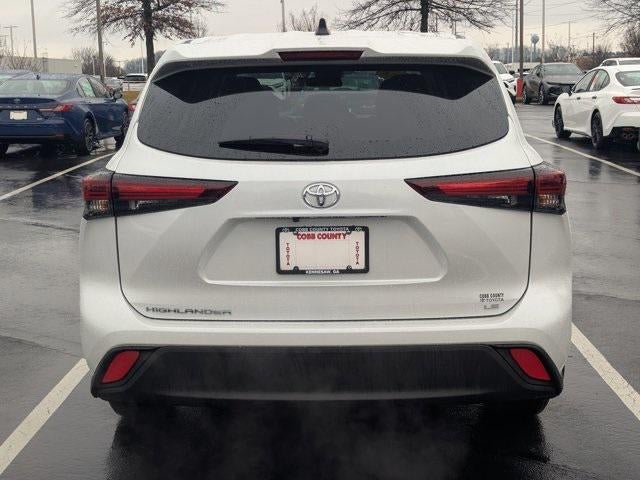 2024 Toyota Highlander LE