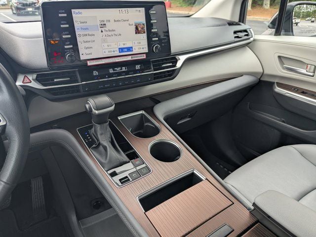 2024 Toyota Sienna XLE 7 Passenger