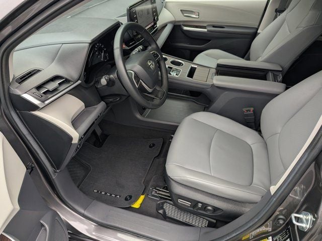 2024 Toyota Sienna XLE 7 Passenger