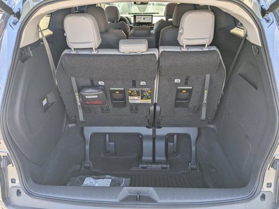 2025 Toyota Sienna XLE 8 Passenger
