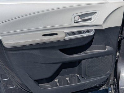2025 Toyota Sienna XLE 8 Passenger