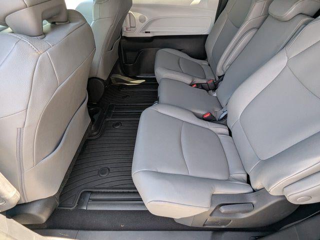 2025 Toyota Sienna XLE 8 Passenger