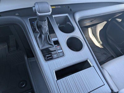 2025 Toyota Sienna XLE 8 Passenger