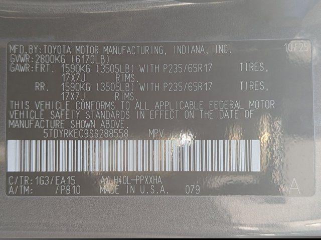 2025 Toyota Sienna XLE 8 Passenger