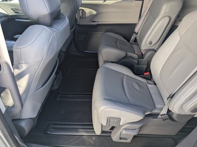 2021 Toyota Sienna Limited 7 Passenger