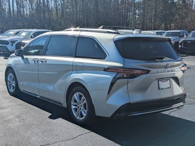 2021 Toyota Sienna Limited 7 Passenger