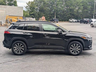 2025 Toyota Corolla Cross Hybrid SE