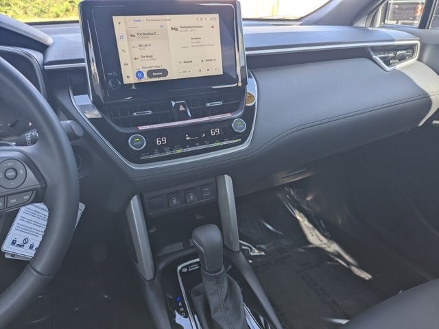 2025 Toyota Corolla Cross Hybrid XSE