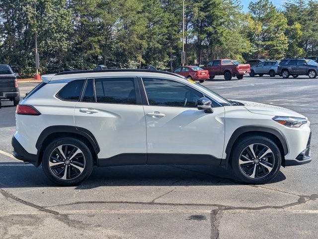 2025 Toyota Corolla Cross Hybrid XSE