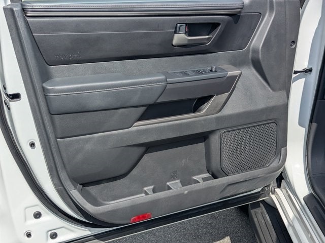 2025 Toyota Sequoia SR5