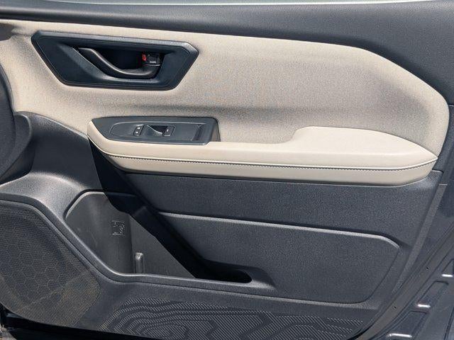 2025 Subaru Forester Base