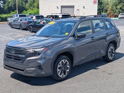 2025 Subaru Forester Base