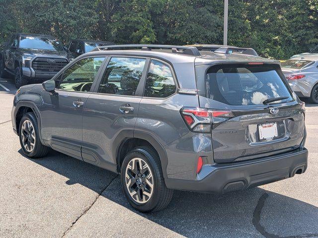 2025 Subaru Forester Base