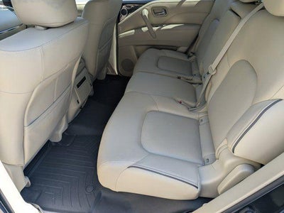 2023 INFINITI QX80 LUXE