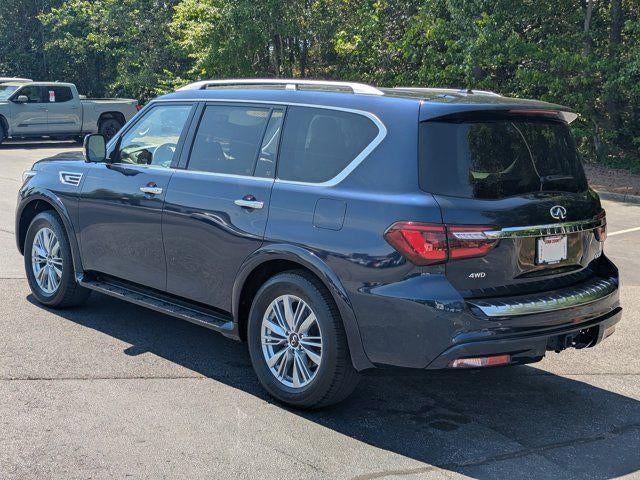 2023 INFINITI QX80 LUXE