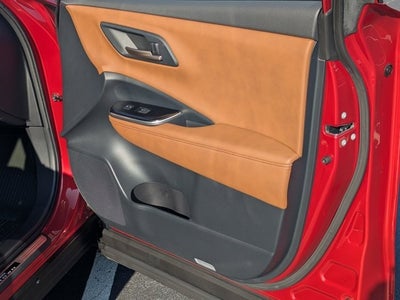 2025 Toyota Crown Signia Limited