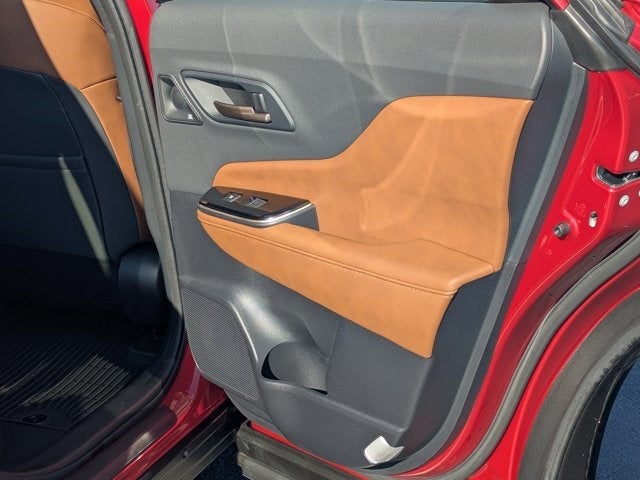 2025 Toyota Crown Signia Limited