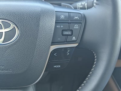 2025 Toyota Crown Signia Limited