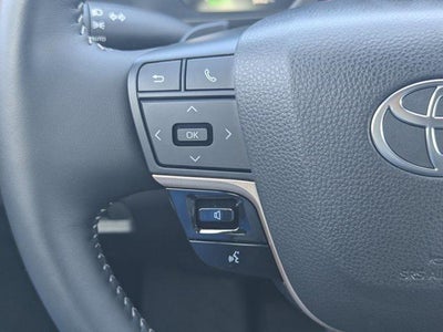 2025 Toyota Crown Signia Limited