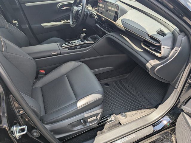 2025 Toyota Crown Signia XLE