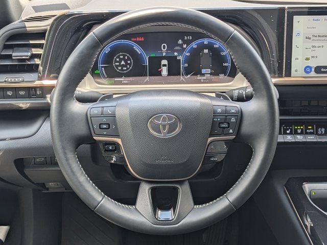 2025 Toyota Crown Signia XLE