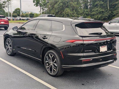 2025 Toyota Crown Signia XLE