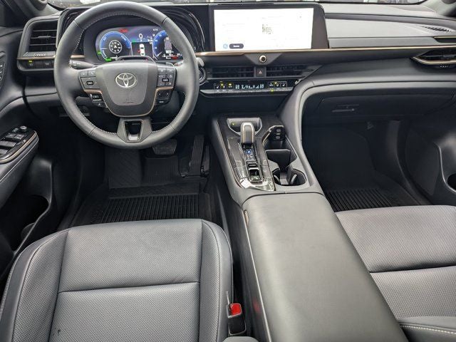 2026 Toyota Crown Platinum