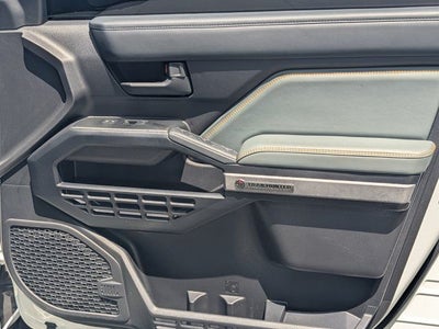2025 Toyota 4Runner i-FORCE MAX Hybrid Trailhunter