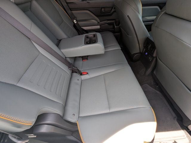 2025 Toyota 4Runner i-FORCE MAX Hybrid Trailhunter