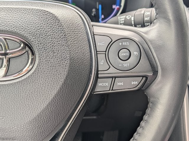 2023 Toyota RAV4 Hybrid SE
