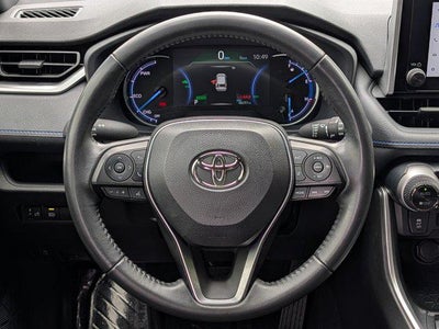 2023 Toyota RAV4 Hybrid SE