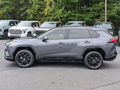 2023 Toyota RAV4 Hybrid SE