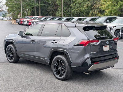 2023 Toyota RAV4 Hybrid SE