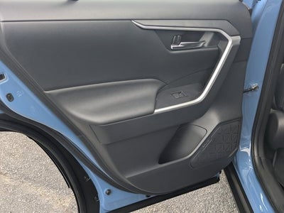 2023 Toyota RAV4 Hybrid SE