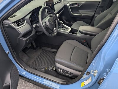 2023 Toyota RAV4 Hybrid SE