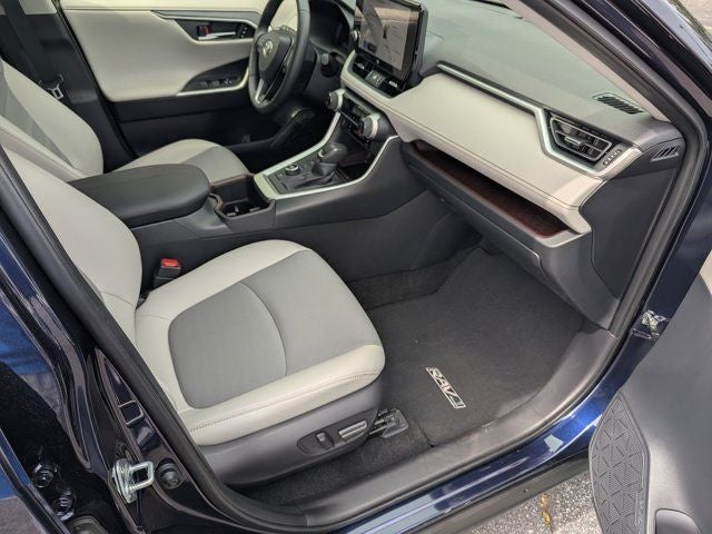 2025 Toyota RAV4 Hybrid Limited