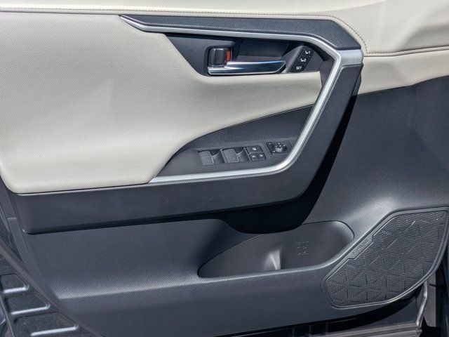 2025 Toyota RAV4 Hybrid Limited