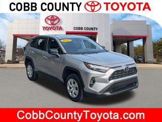 2025 Toyota RAV4 LE