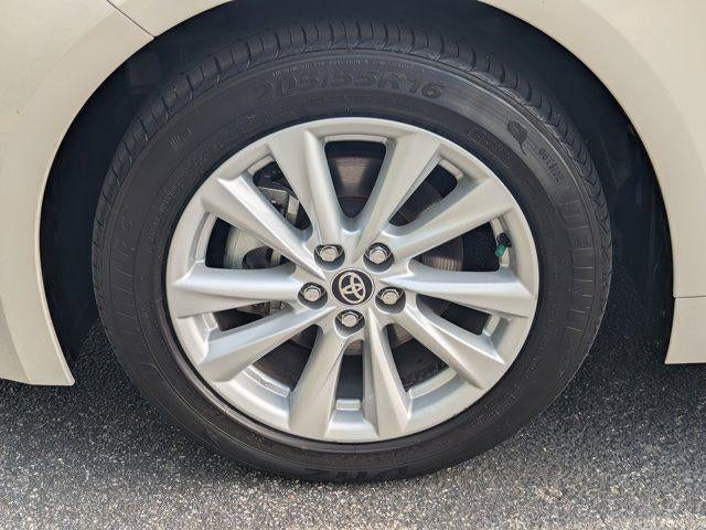 2024 Toyota Corolla Hatchback SE