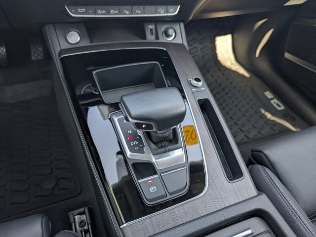 2022 Audi Q5 45 S line Prestige quattro