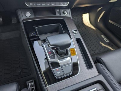 2022 Audi Q5 45 S line Prestige quattro