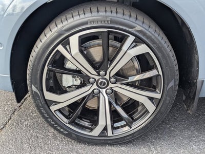 2024 Volvo XC60 Recharge Plug-In Hybrid Ultimate