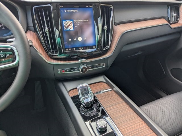 2024 Volvo XC60 Recharge Plug-In Hybrid Ultimate