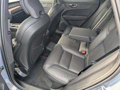 2024 Volvo XC60 Recharge Plug-In Hybrid Ultimate