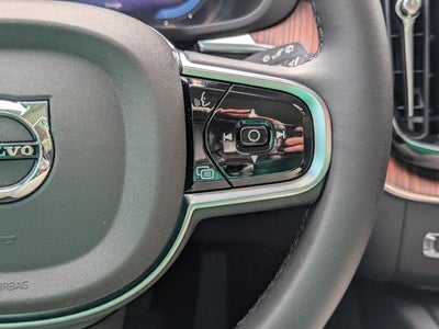 2024 Volvo XC60 Recharge Plug-In Hybrid Ultimate